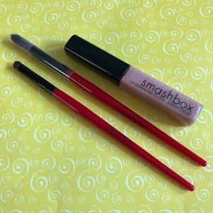 Smashbox Lip Gloss and Travel Brush set